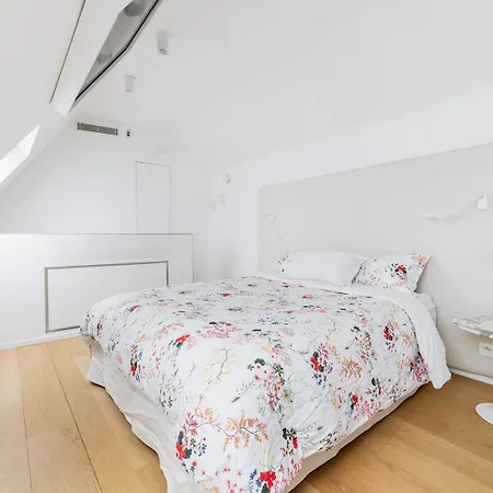 Duplex Au Calme Dans Le Quartier Latin Apartment Paris