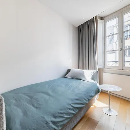 Duplex Au Calme Dans Le Quartier Latin * Paris
